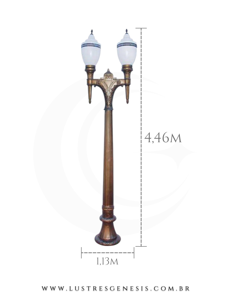 Poste de Jardim Colonial Cl&aacute;ssico 4,46m com Globo Branco para Jardim Fachada &Aacute;rea Externa Garagem Piscina